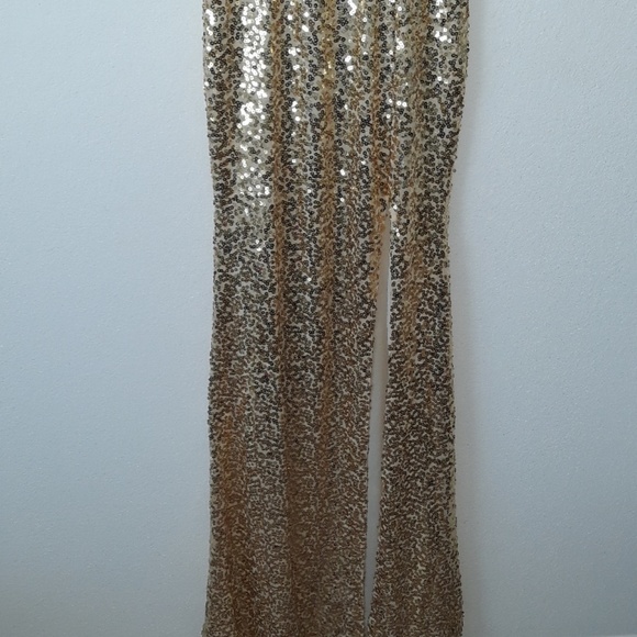 Beautiful Gold Sequin Dress - Picture 7 of 8